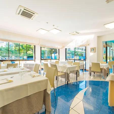 古丽塔酒店 里乔内