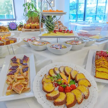 古丽塔酒店 里乔内