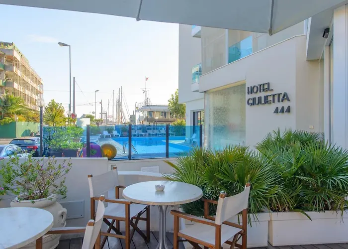 Giulietta 3* Riccione